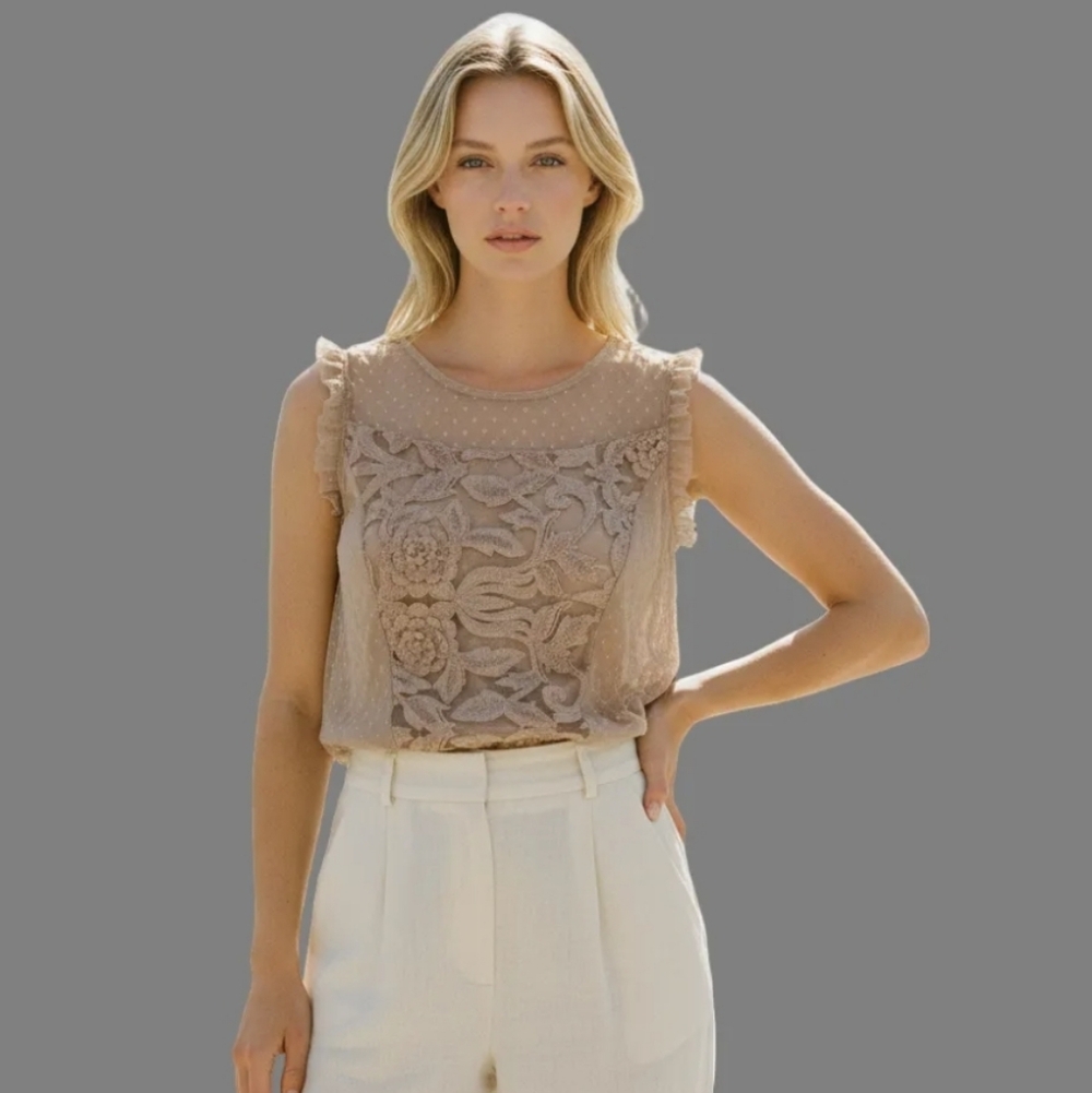 Maurices Elegant Lace Embroidered Women's Top Size Medium
